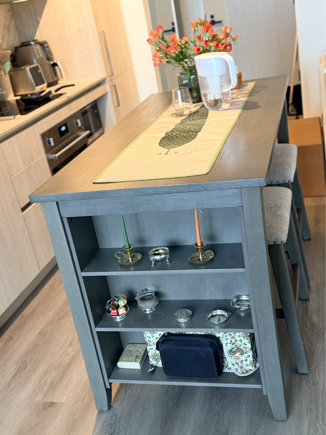 Modern Counter Height Dining Set (Table + 4 Stools) – Like New - photo 2