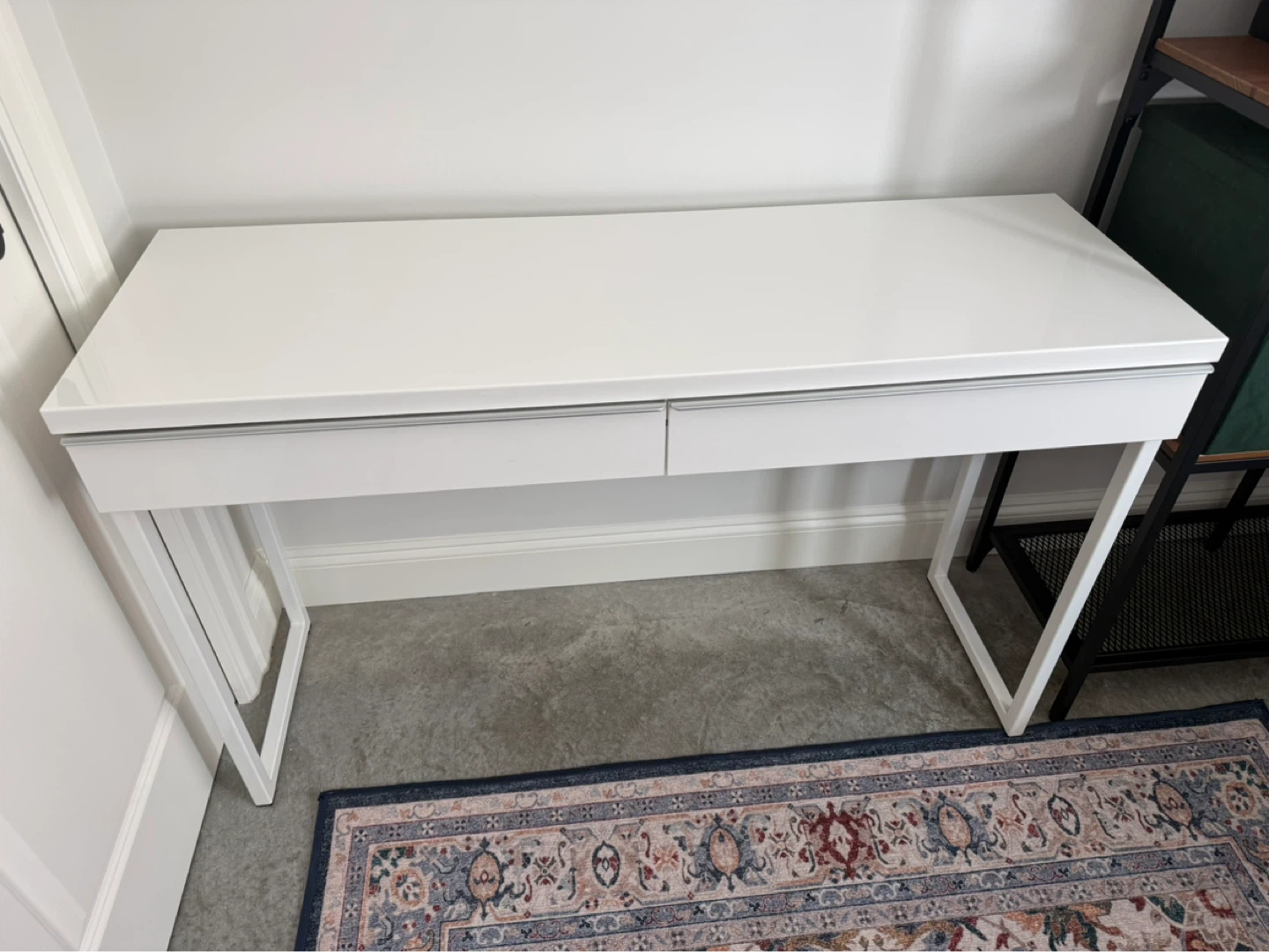 White Two-Drawer Desk Ikea Bestå Burs - photo 4
