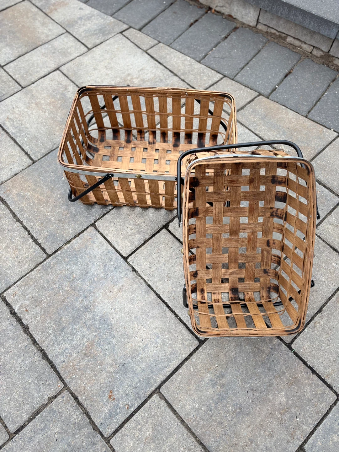 Set of 2 Woven Bamboo Baskets with Handles - photo 4