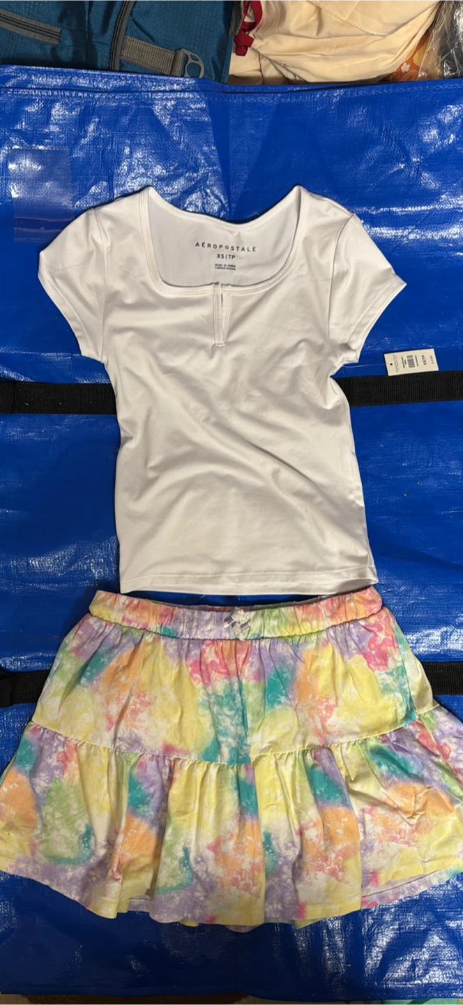 Aeropostale White T-Shirt and Tie-Dye Skirt Set - XS/TP