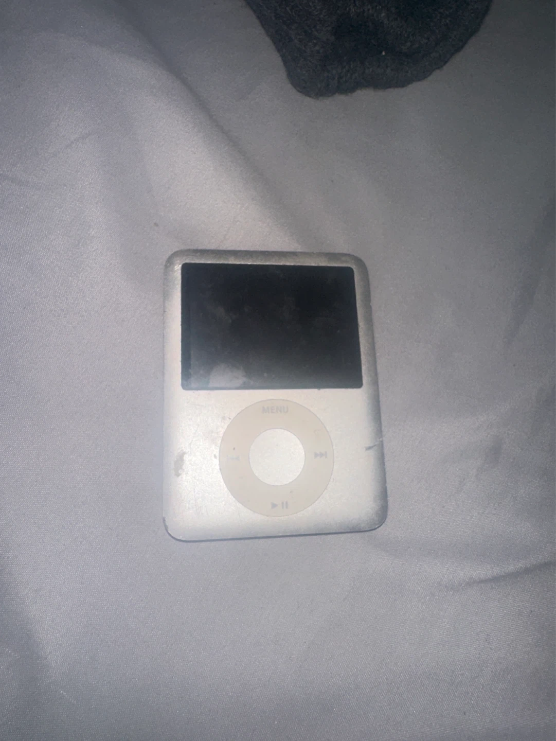 Apple iPod Classic (worn)