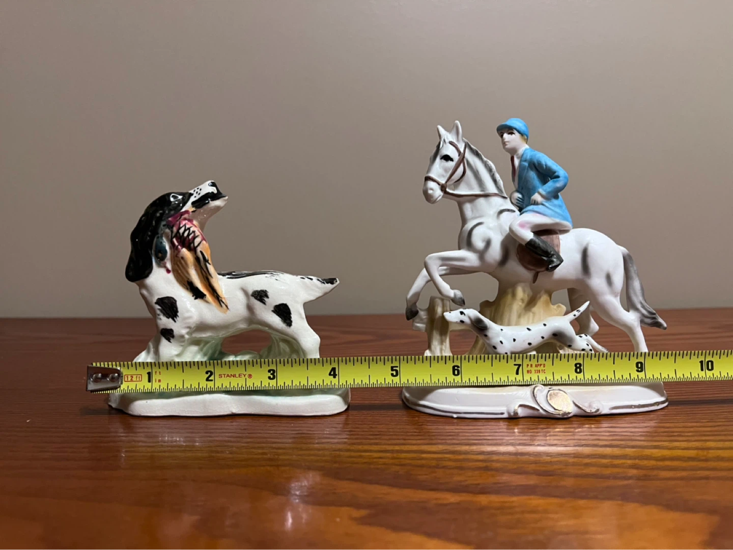 VINTAGE DOG WITH PHEASANT & FOX HUNTER WITH DOG FIGURINES - photo 3