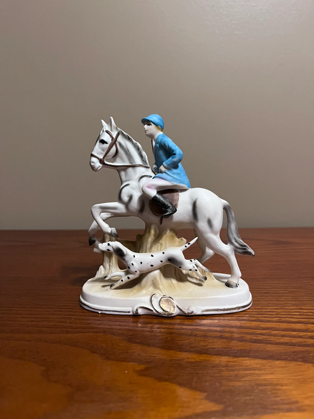 VINTAGE DOG WITH PHEASANT & FOX HUNTER WITH DOG FIGURINES - photo 5