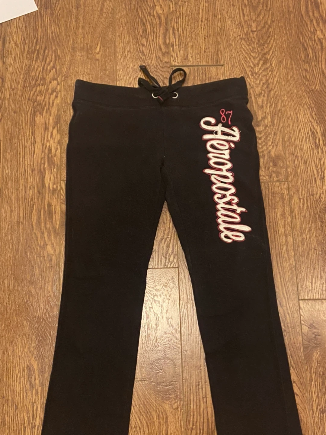 Aeropostale black sweatpants with logo