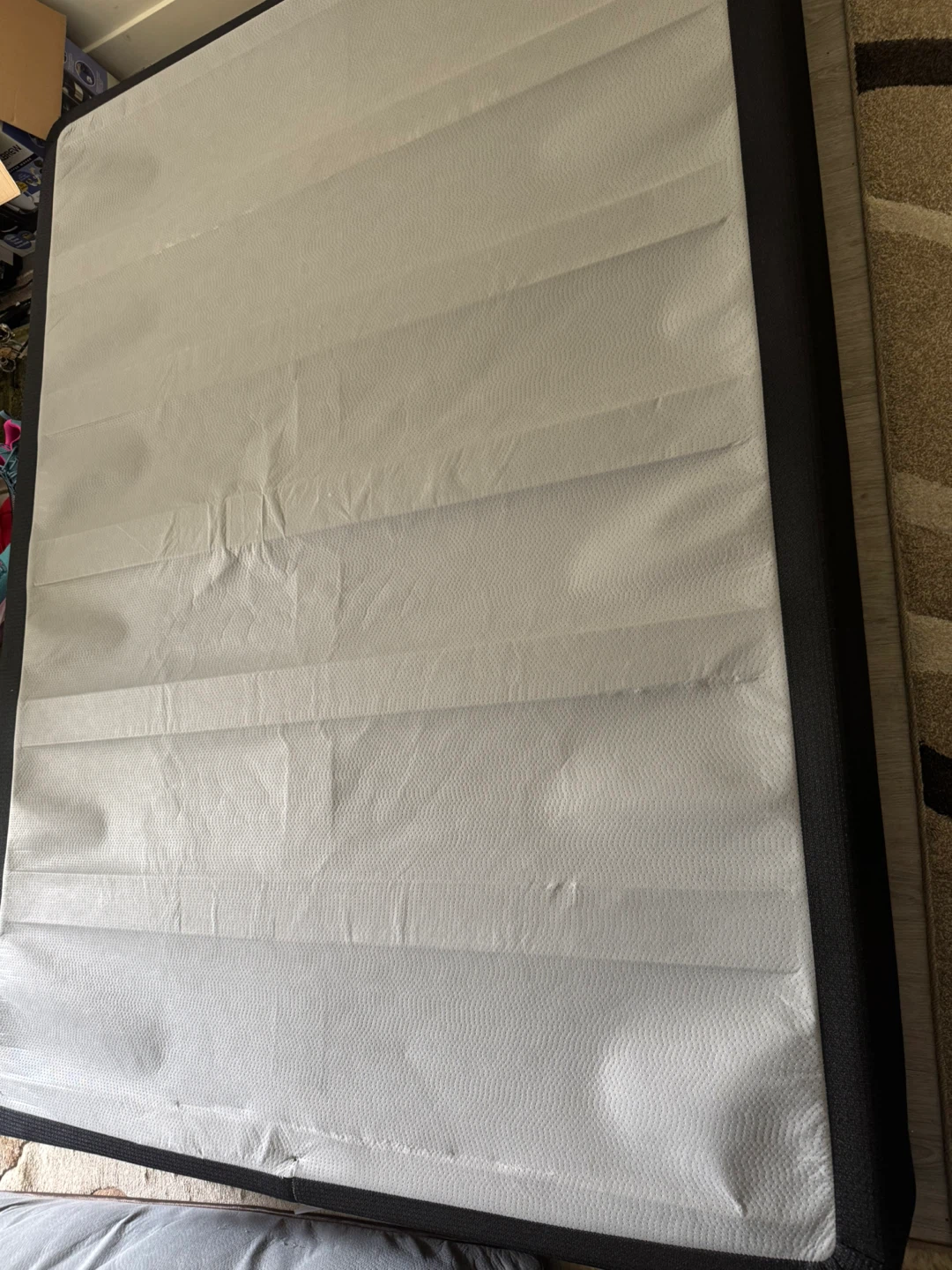 Queen bed box 60" - photo 2