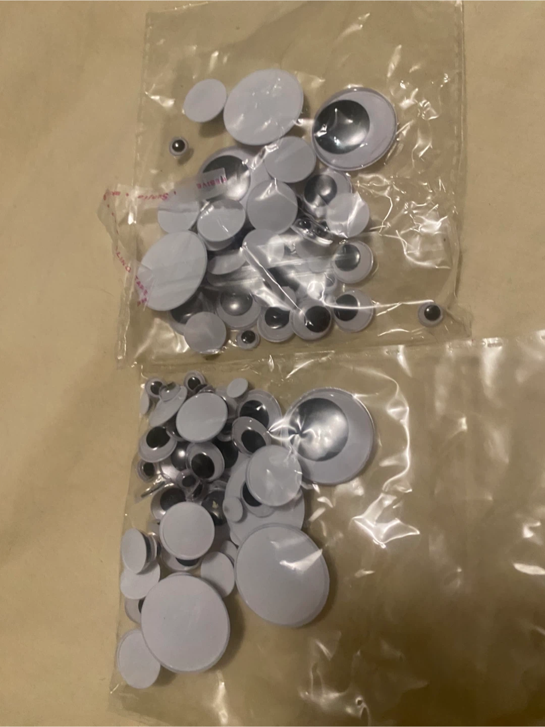 Googly Eyes Assorted Sizes (2 Bags)
