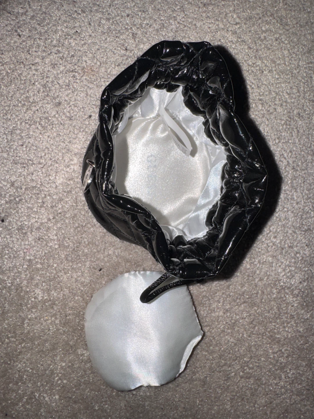 Guess Black Puffer Pouch with Heart Charm - photo 2