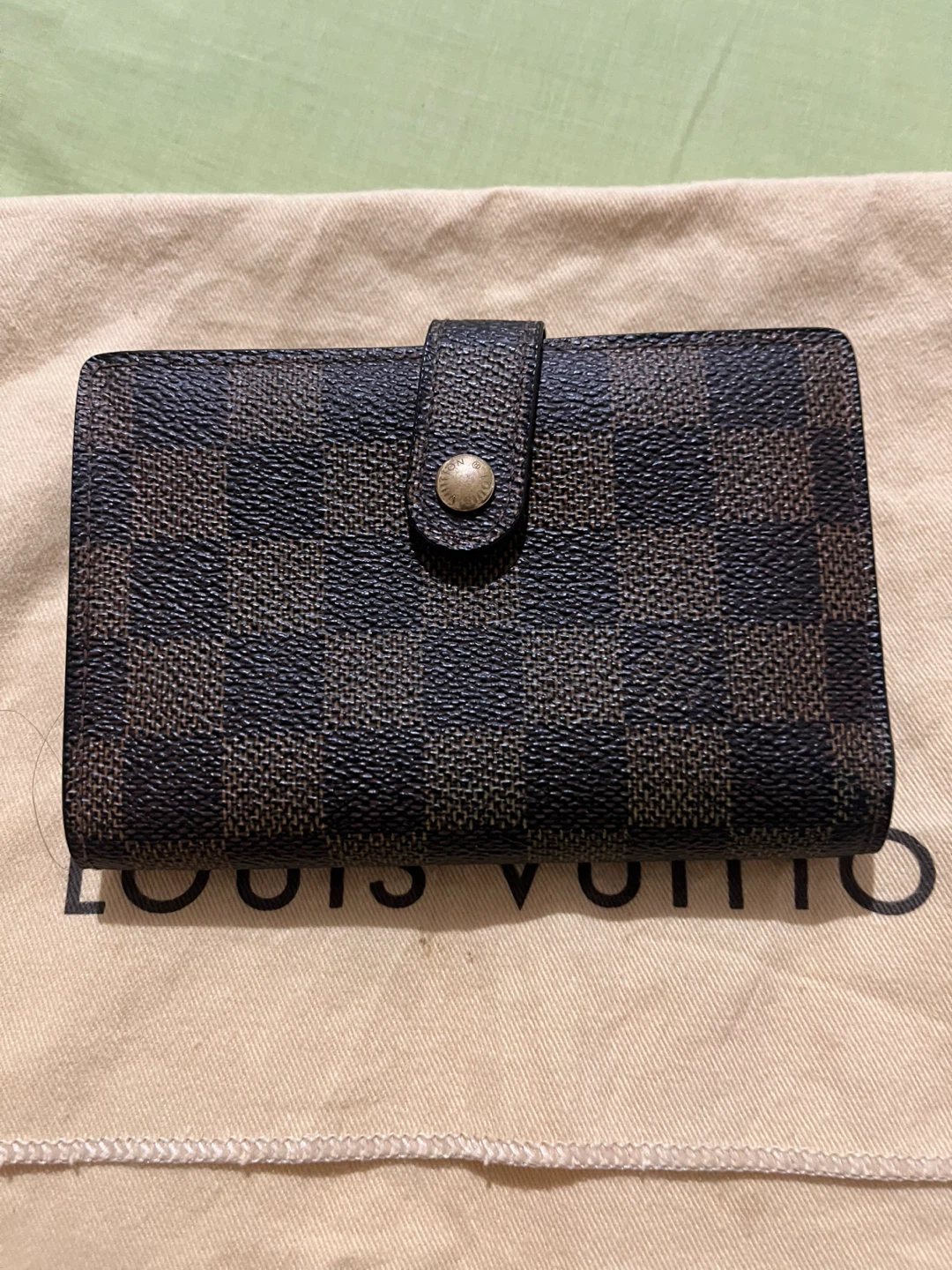 Authentic Louis Vuitton Damier Ebene Small Wallet