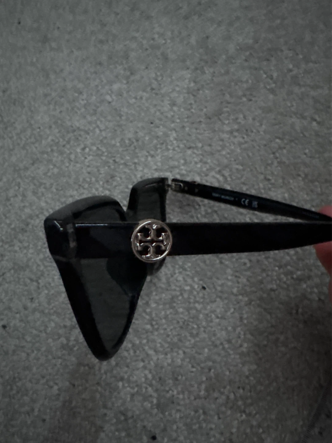 Tory Burch Sunglasses - photo 3