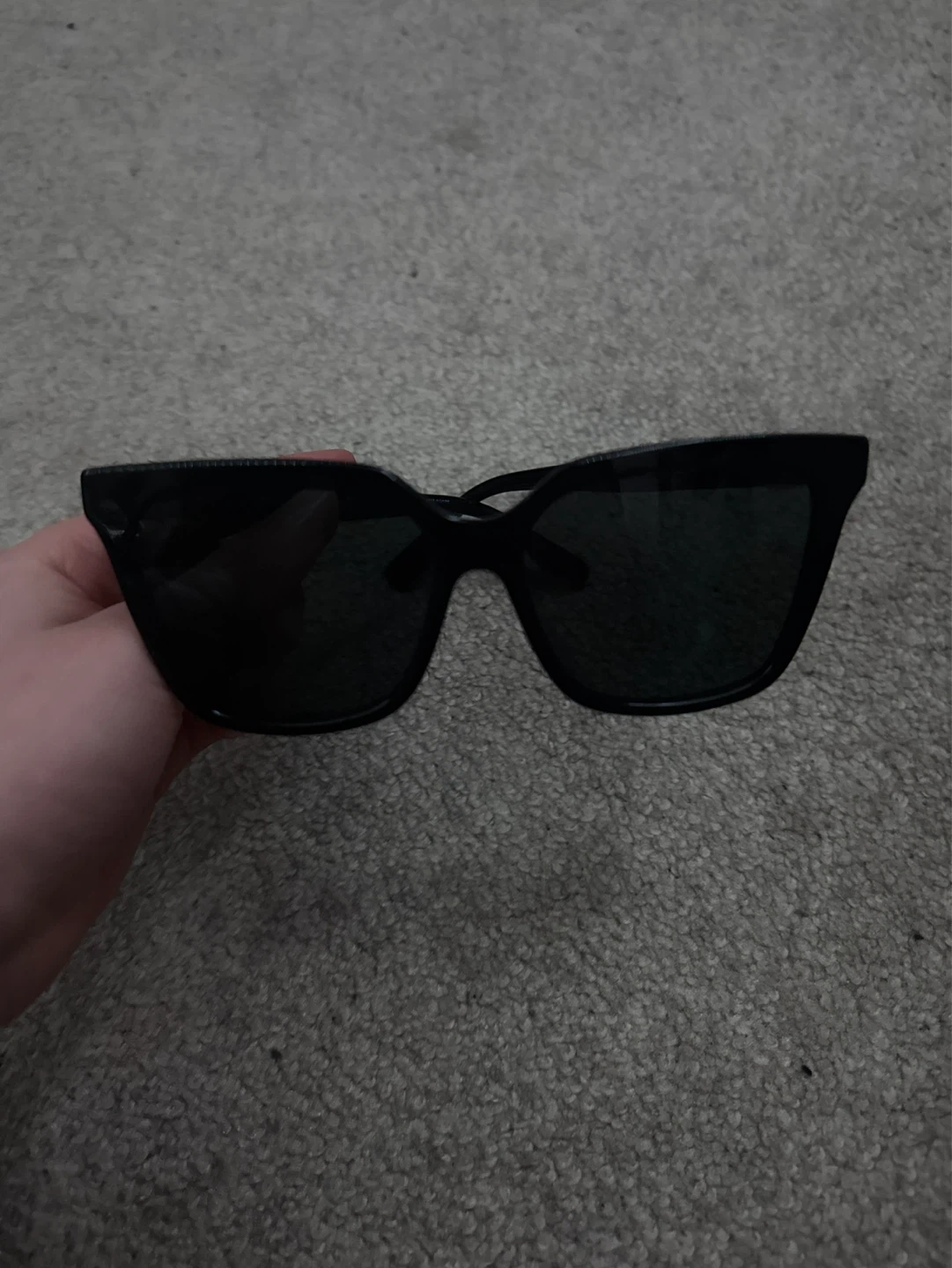Tory Burch Sunglasses - photo 2
