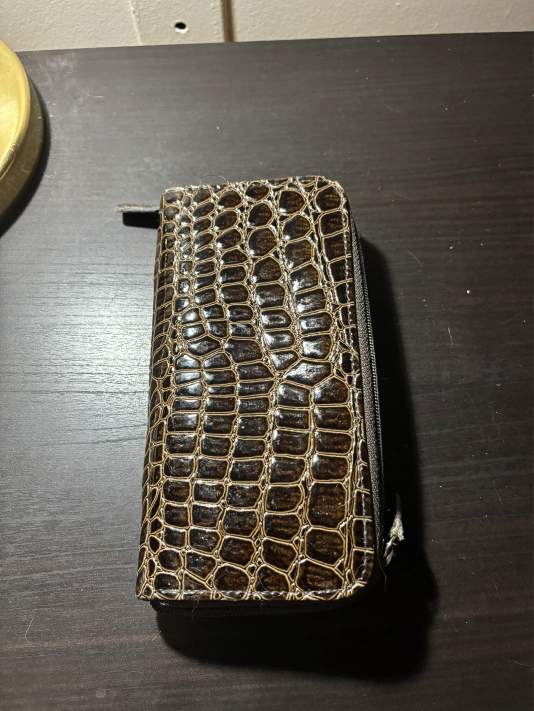 Beautiful brown Crocodile-Embossed Zip-Around Wallet - photo 2