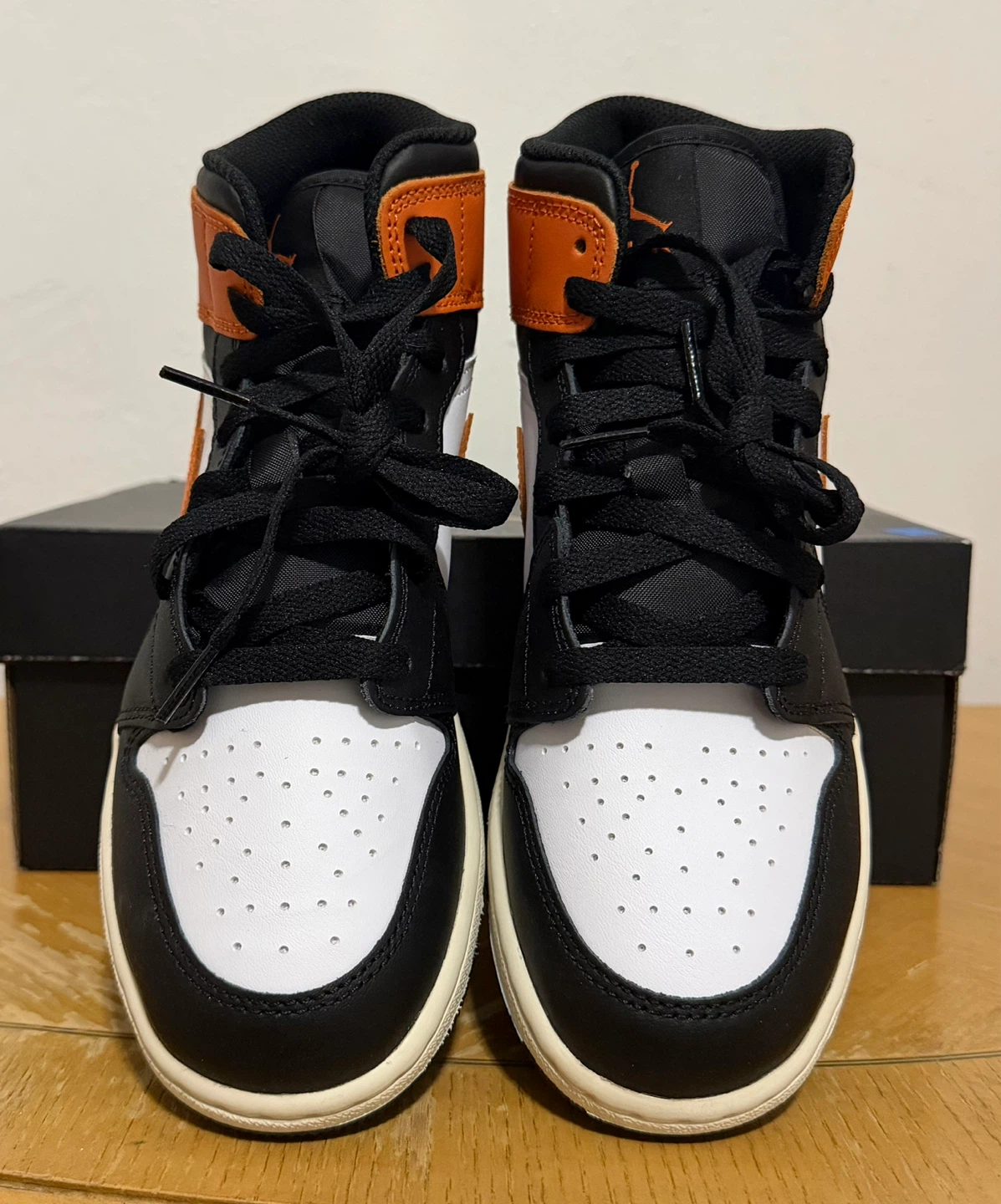 Air Jordan 1 Mid SE Orange Black White Men's Shoes - photo 4