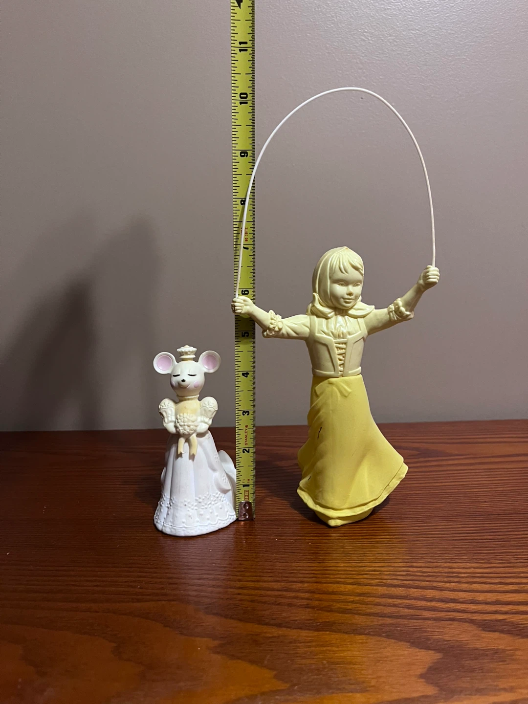 VINTAGE (1970’s) AVON DECANTERS (Empty) - photo 2
