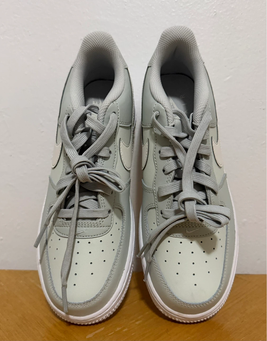 Nike Air Force 1 Low SE Light Smoke Grey White Sneakers - photo 4