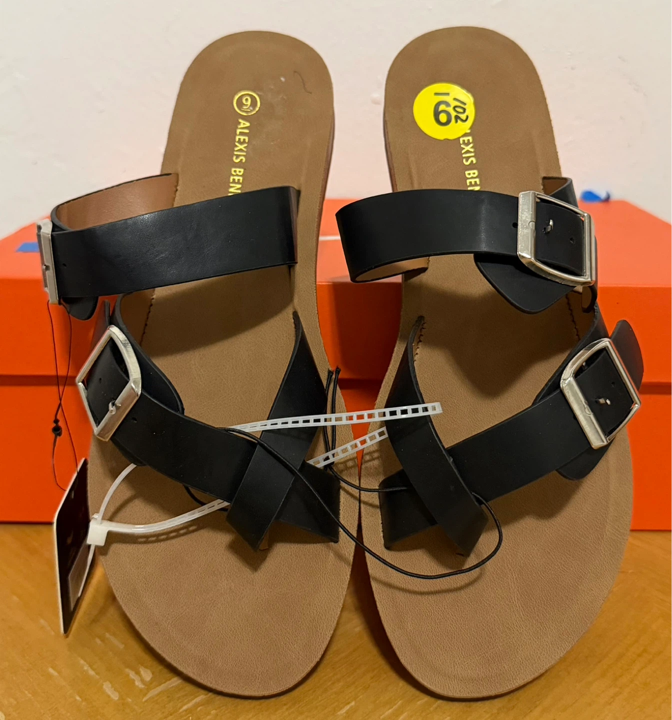 Alexis Bendel Black Sandals Size 9