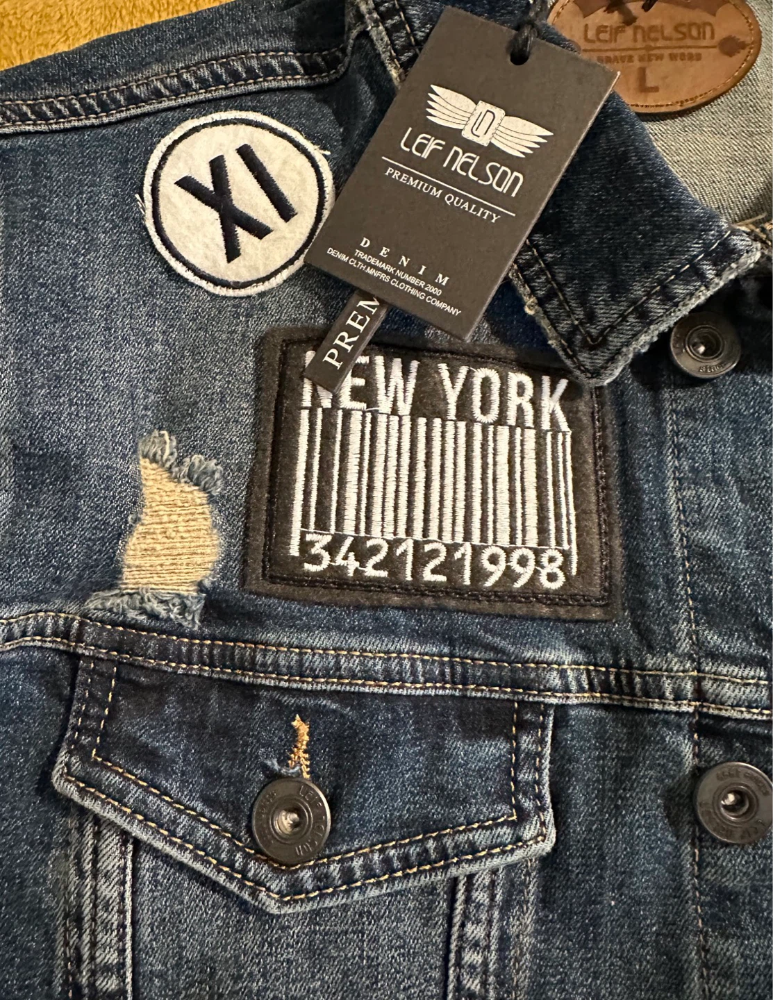 Leif Nelson Distressed Denim Jacket with Skull Graphics NWT - photo 2