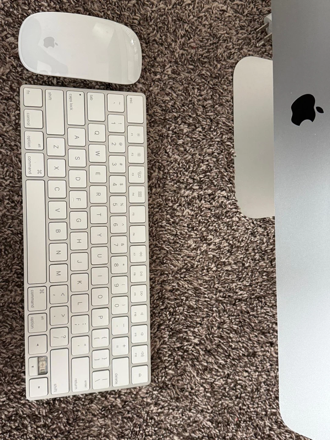 Apple iMac 21.5" LED-Backlit Display - photo 3