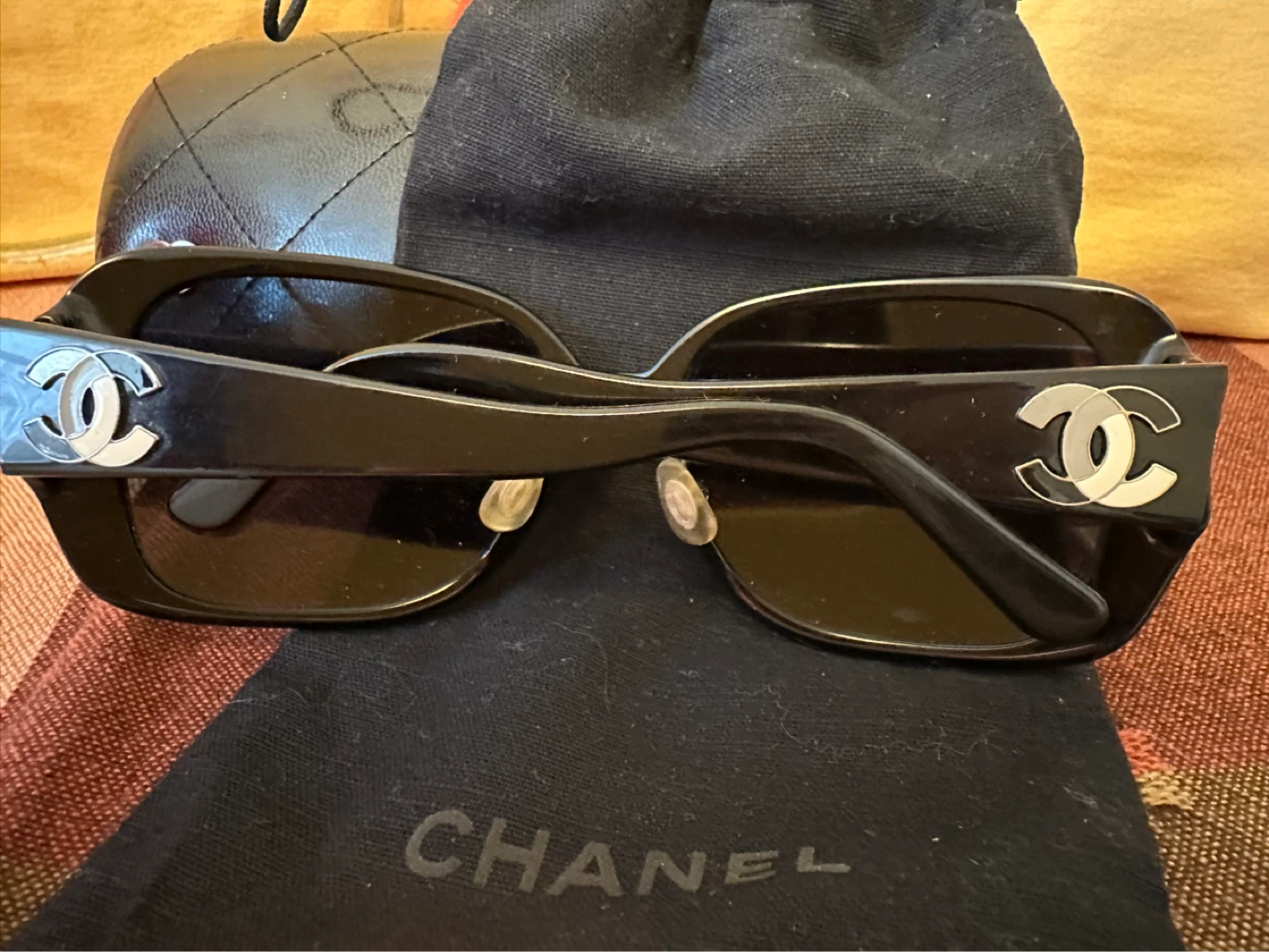 Authentic CHANEL Sunglasses - photo 3