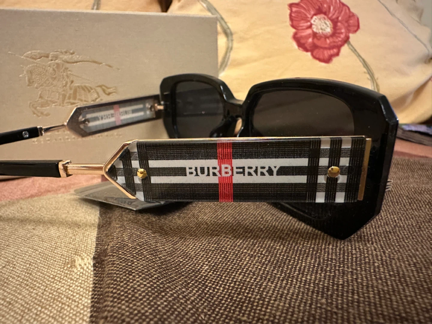 Auth Burberry Sunglasses - photo 2