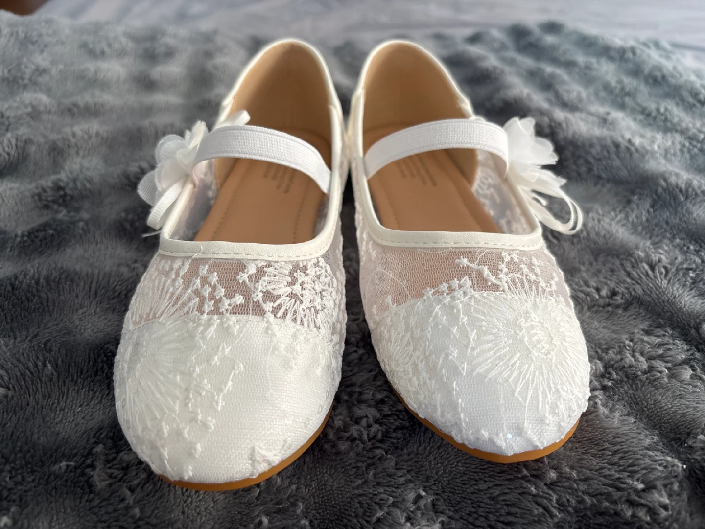 White Lace Flower Girl Dress Shoes - photo 3