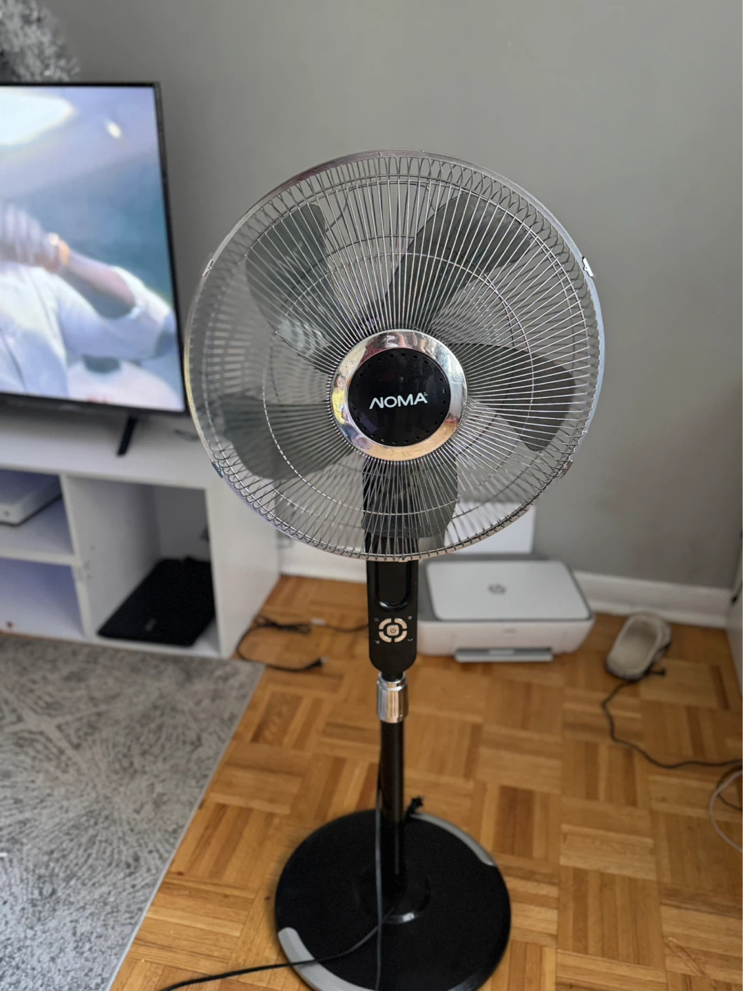 NOMA Oscillating Pedestal Fan - photo 3
