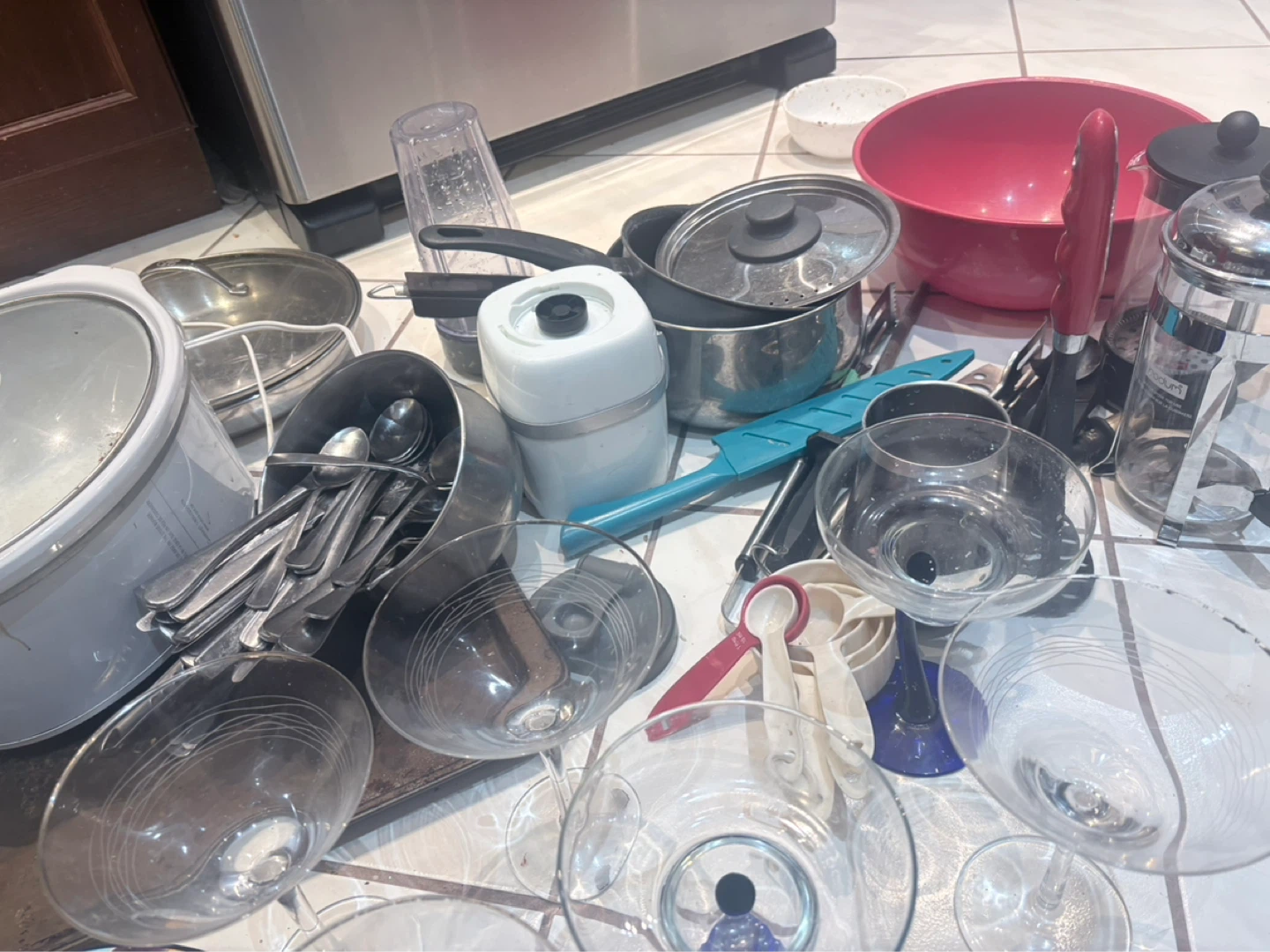 Kitchenware Lot - Pots, Pans, Glasses & Utensils