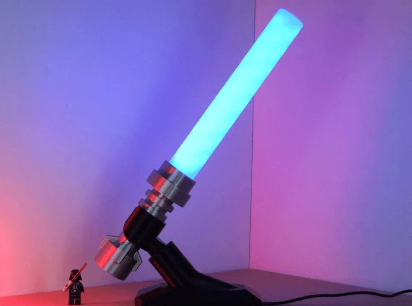 Lego Lightsaber Desk Lamp - photo 3