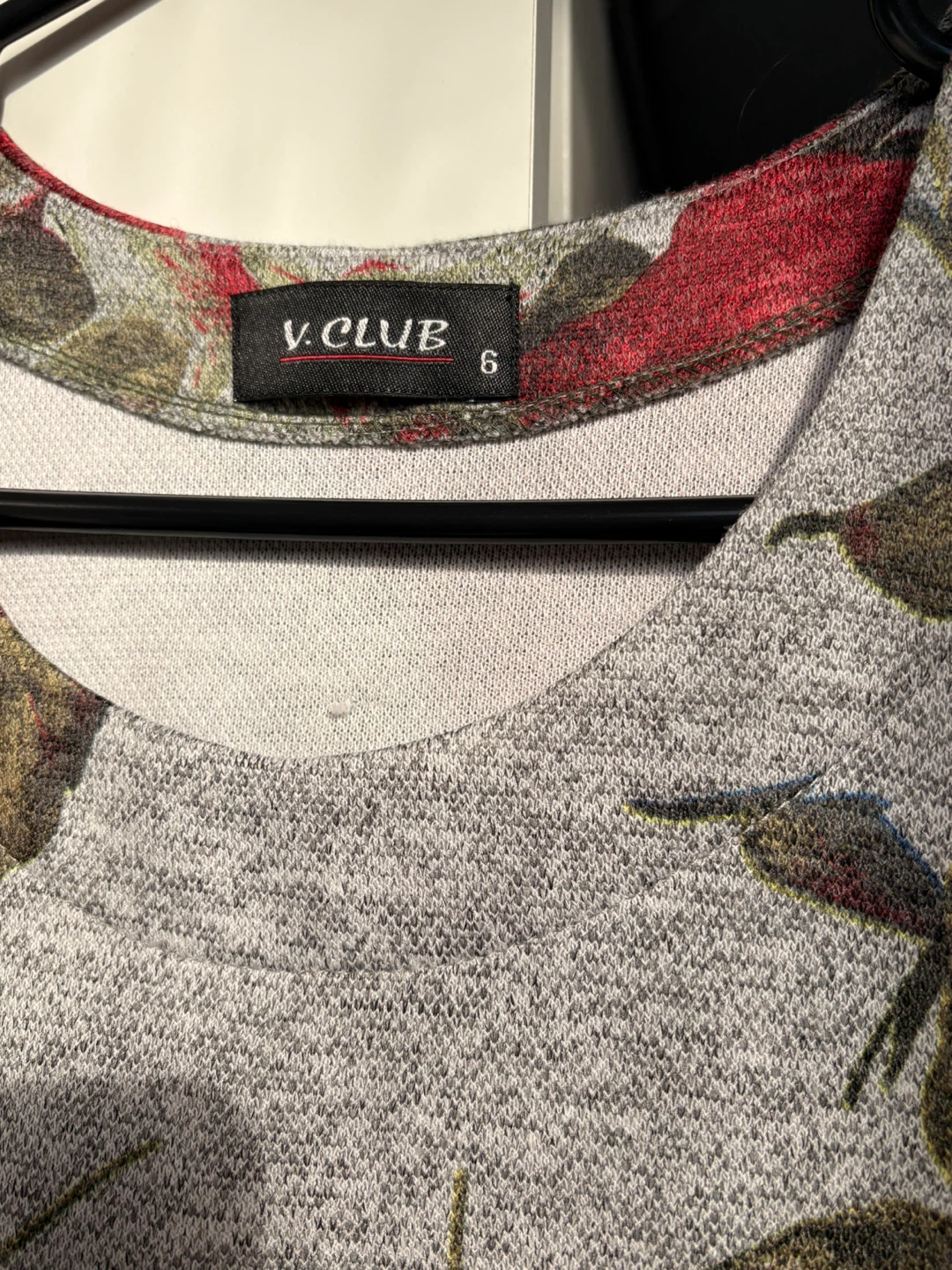 V. CLUB Rose Print Sleeveless Dress Size 6 - photo 2