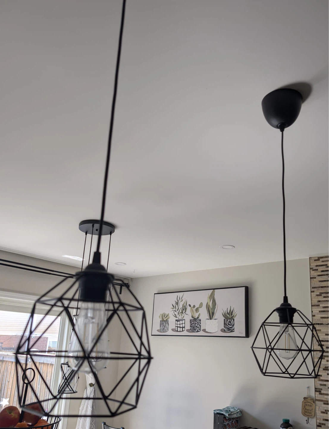 Set of 2 Black Geometric Pendant Lights - photo 2