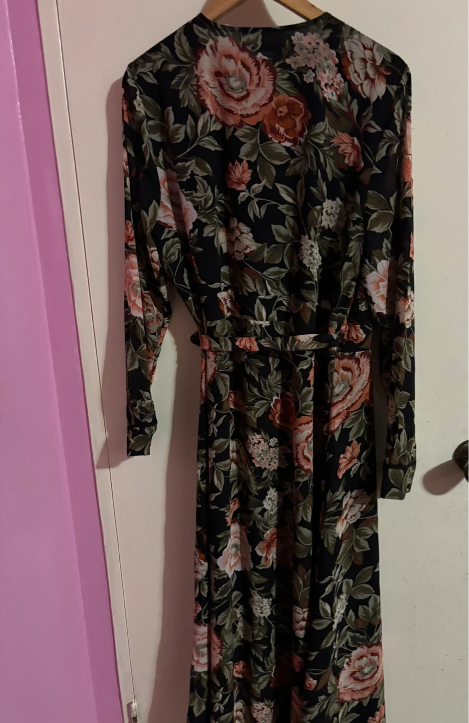 Suzy Shier Floral Wrap Dress Size L/G