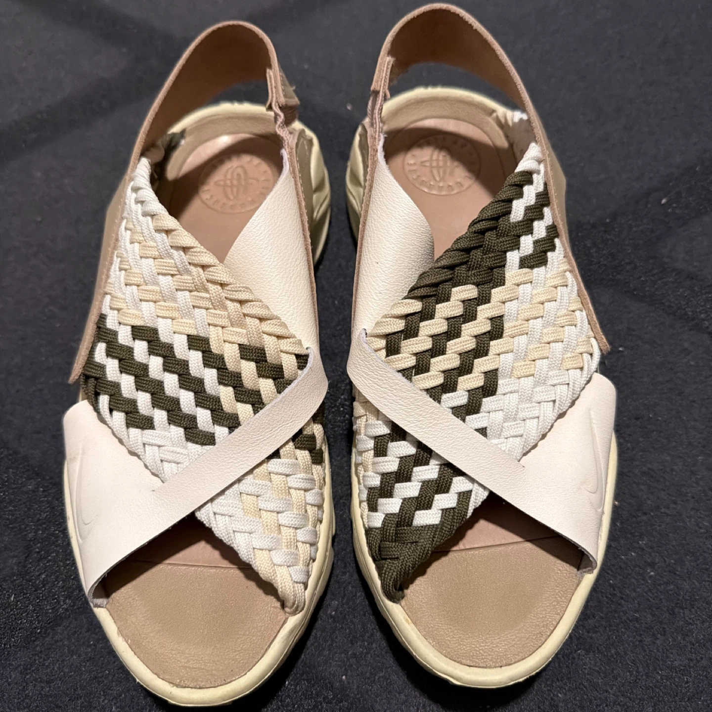 Nike Air Woven Sandals
