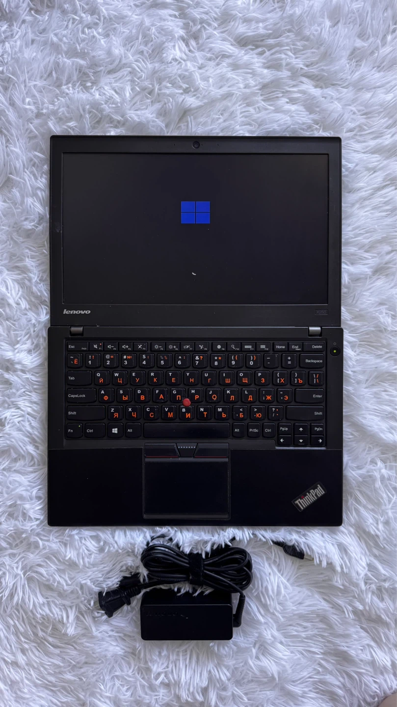 Lenovo ThinkPad Laptop with Charger - photo 3