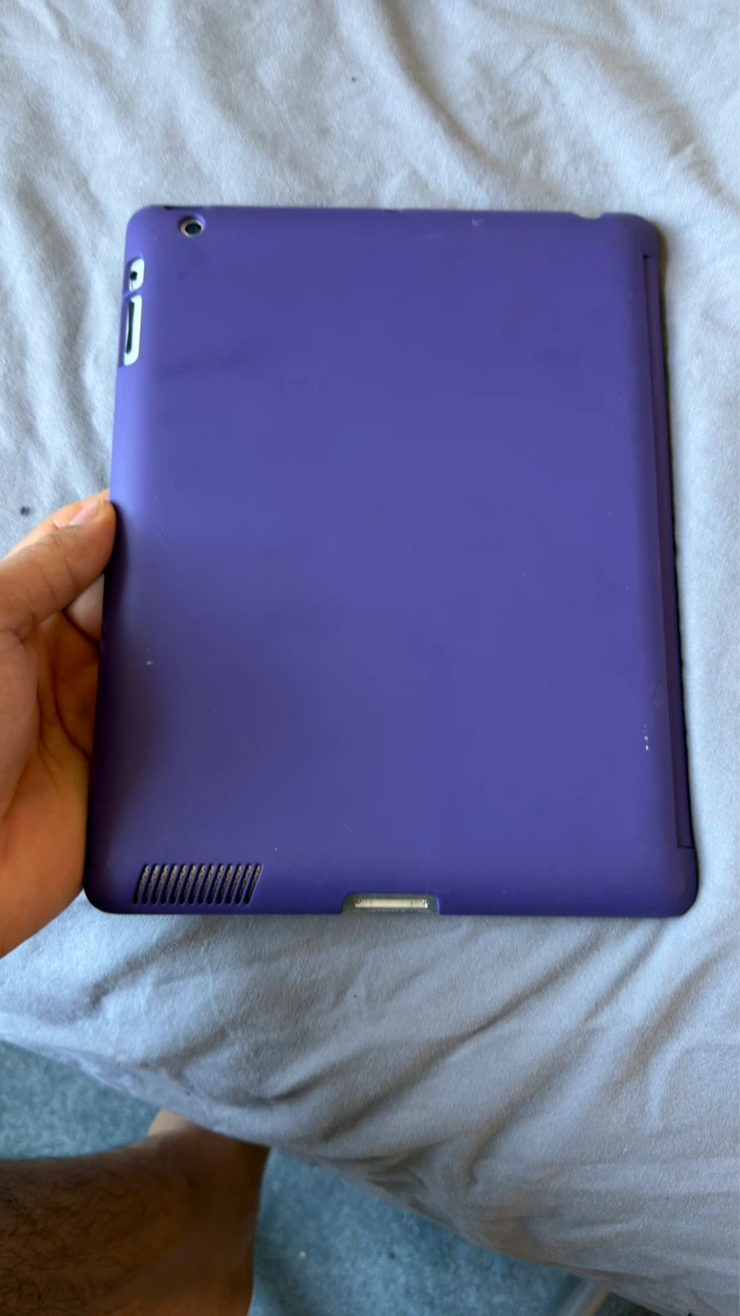 Apple ipad 3rd Generation - photo 2