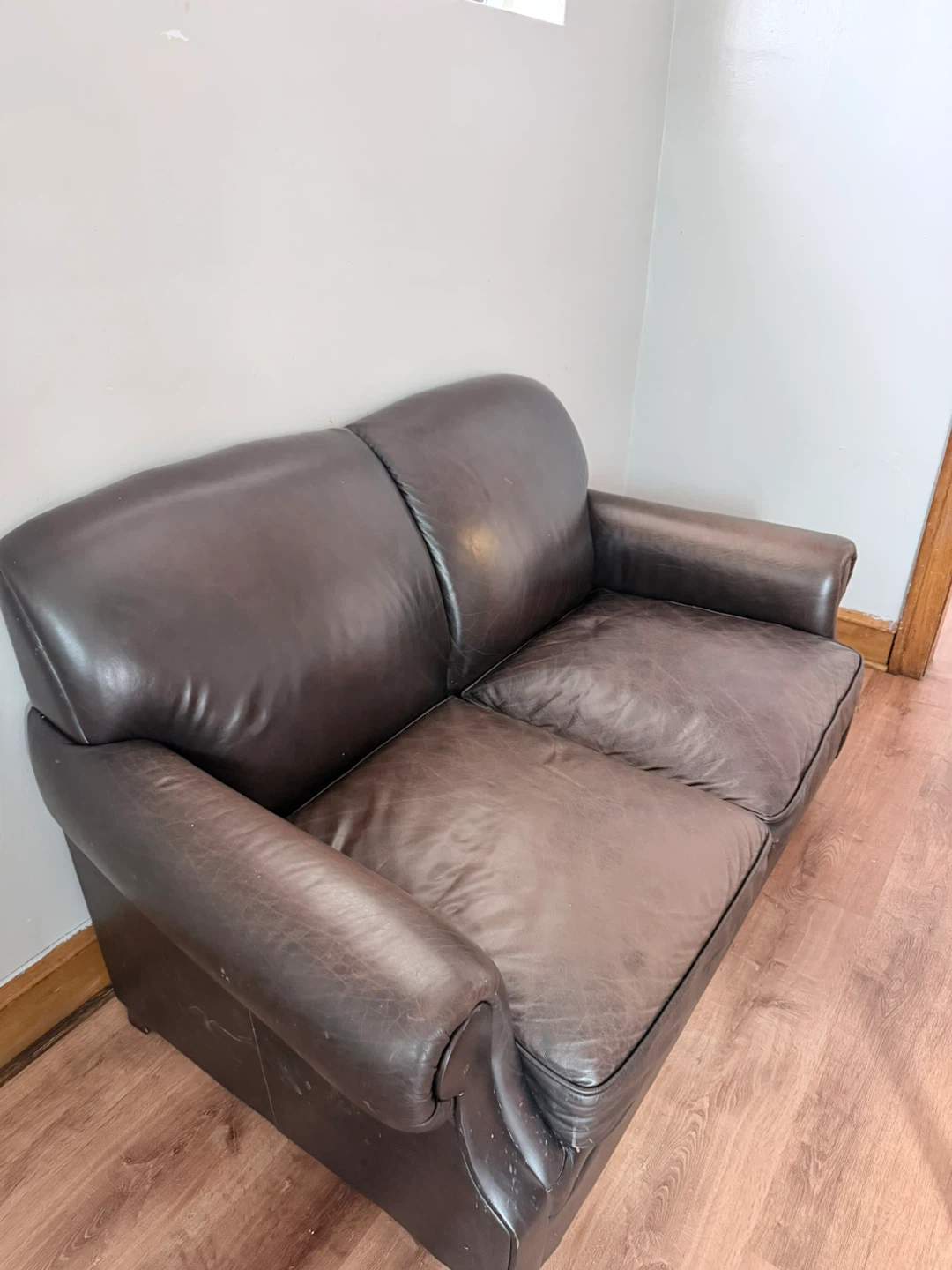 Dark Brown Leather Loveseat - photo 3