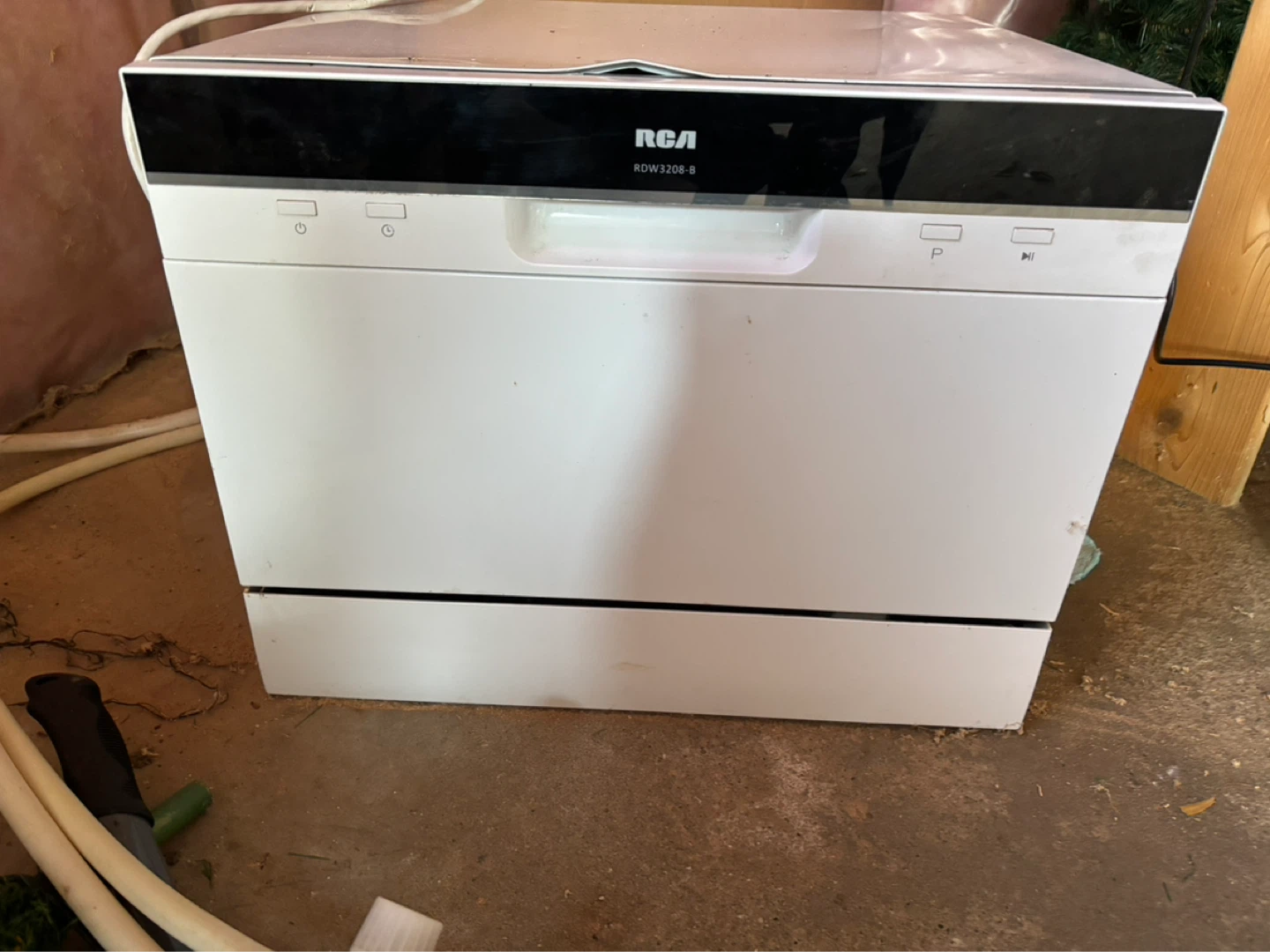 RCA Countertop Dishwasher ROW120B-B