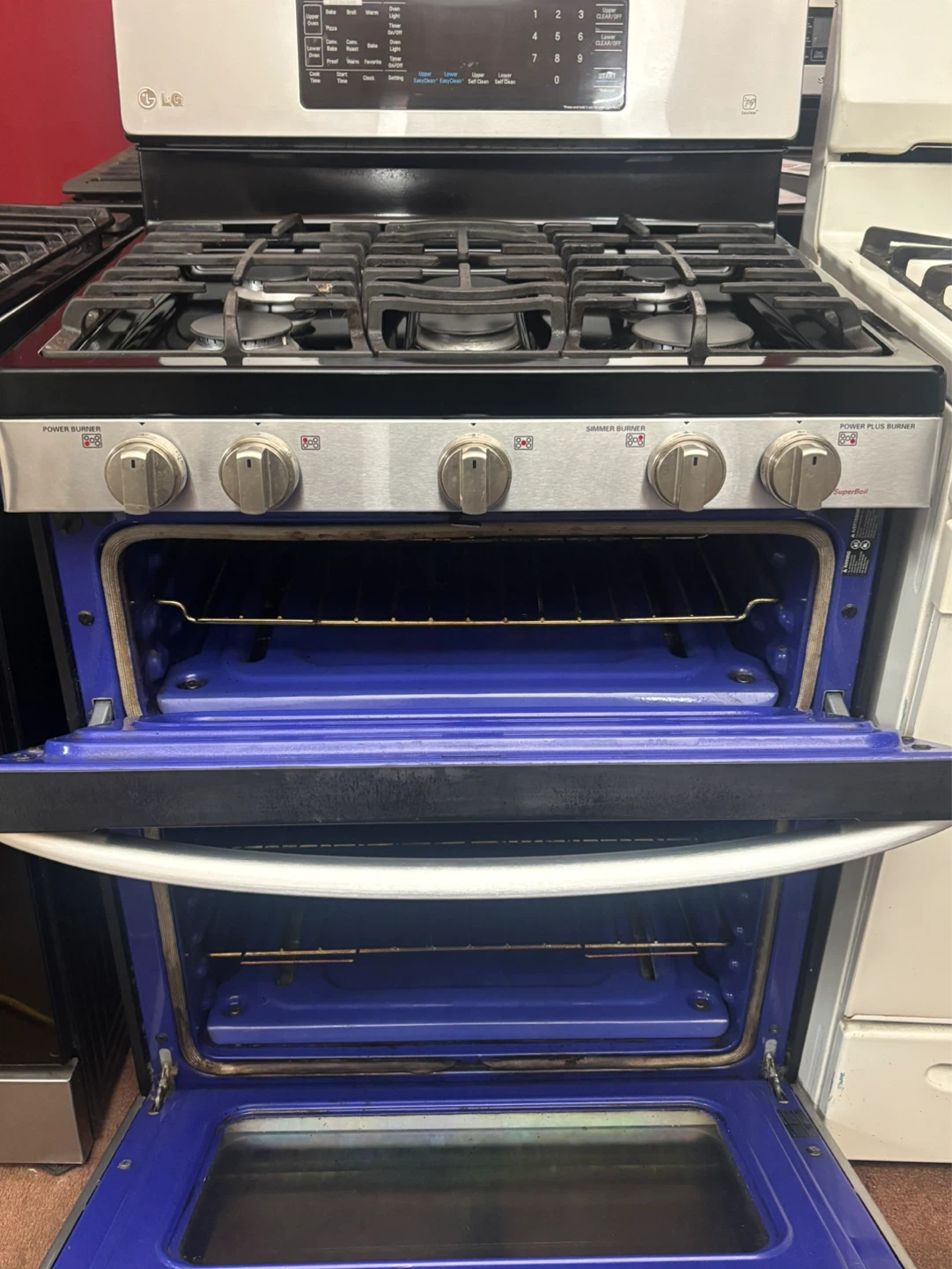 LG Stainless Steel Gas Range with Double Oven - photo 2