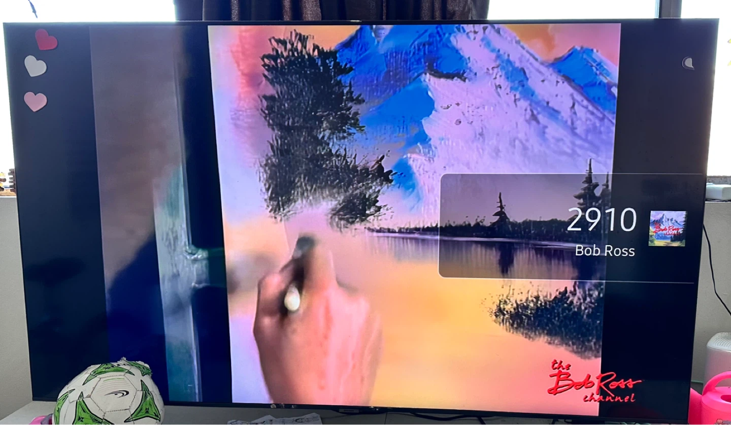 Samsung 65" Crystal UHD TU7000 Series 4K Smart TV - photo 3