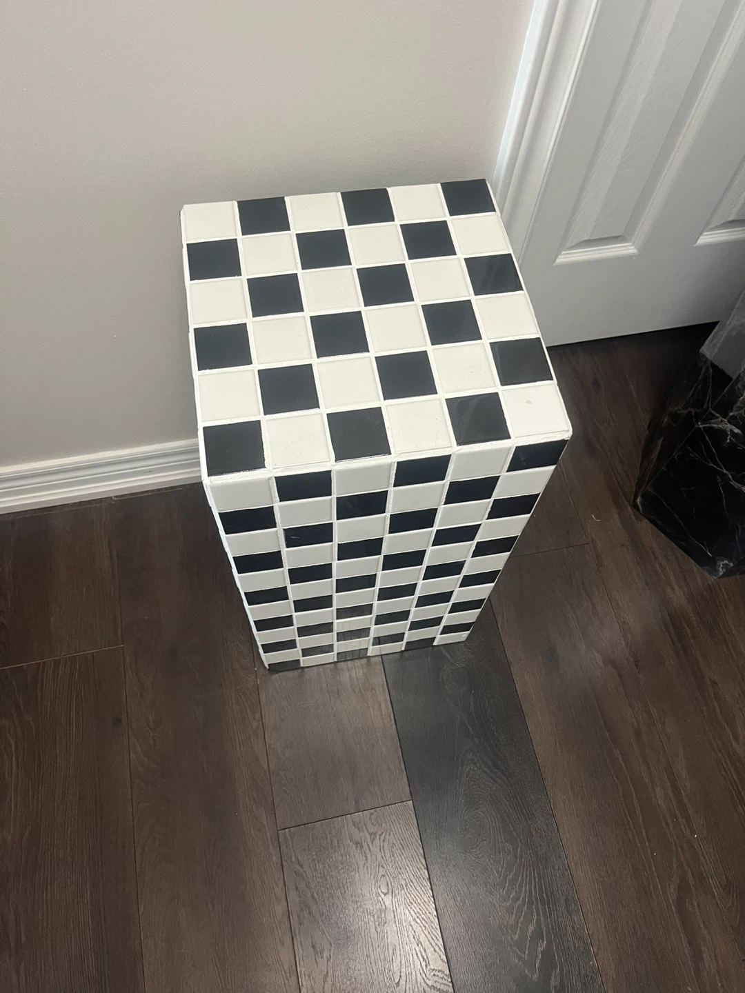 Handmade square tile pedestal stand - photo 2
