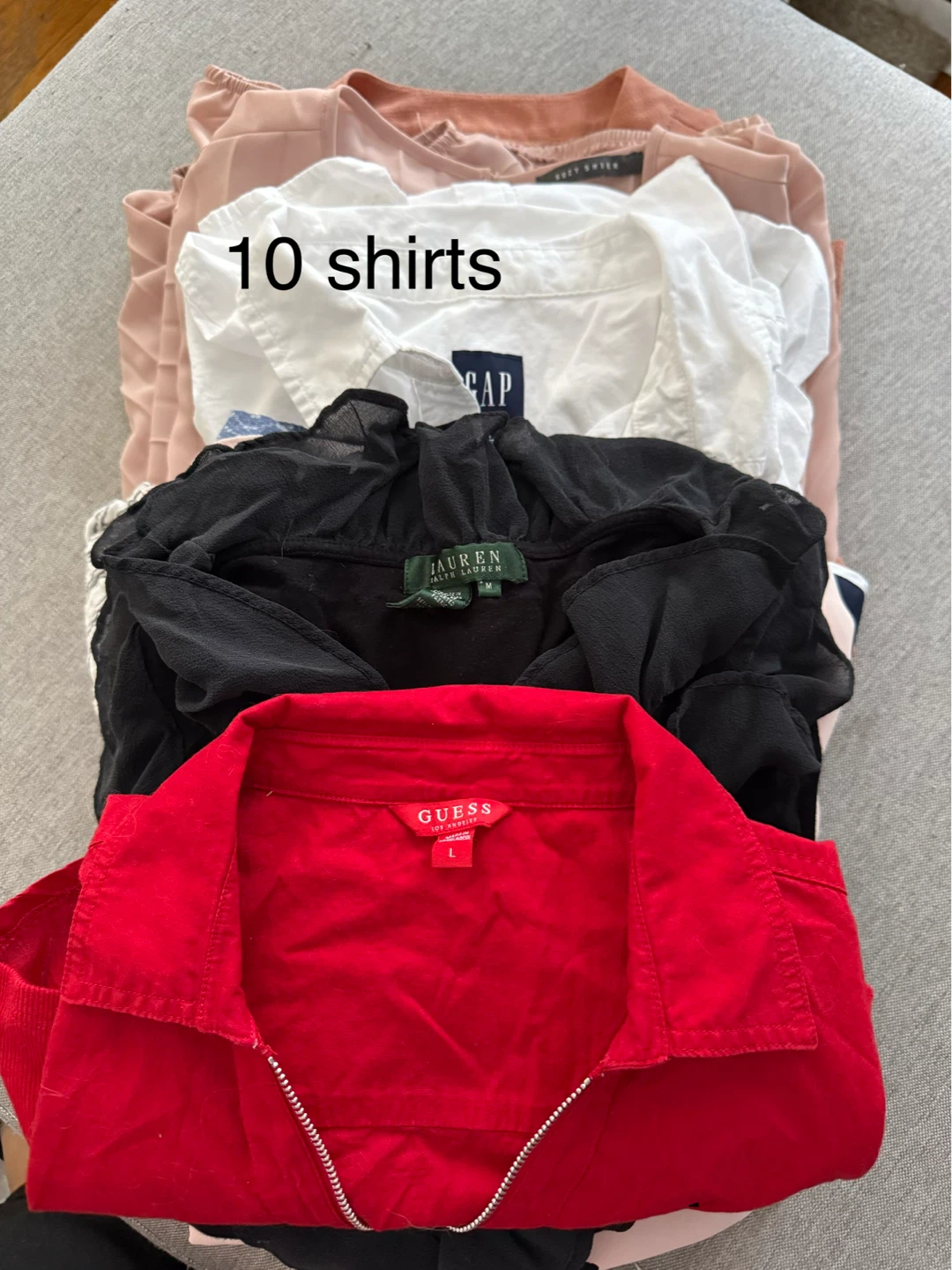 Bundle of women’s clothing. - photo 3