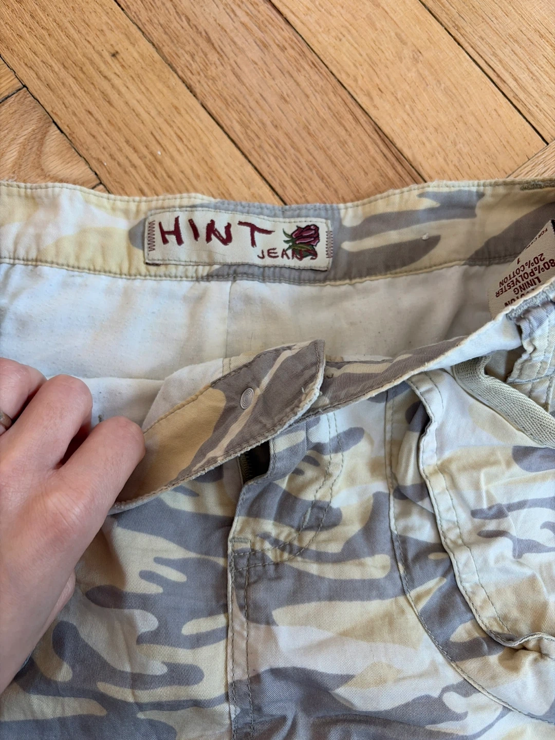 Mini Camouflage Cargo Skirt - photo 2