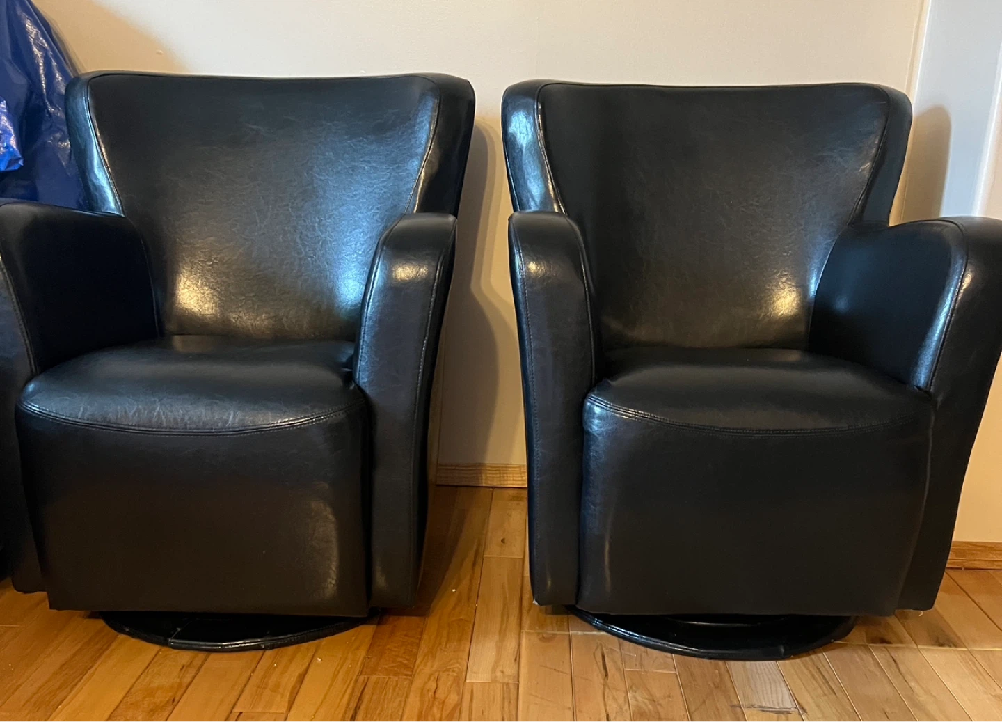 2 Wingback Swivel Recliner Chairs