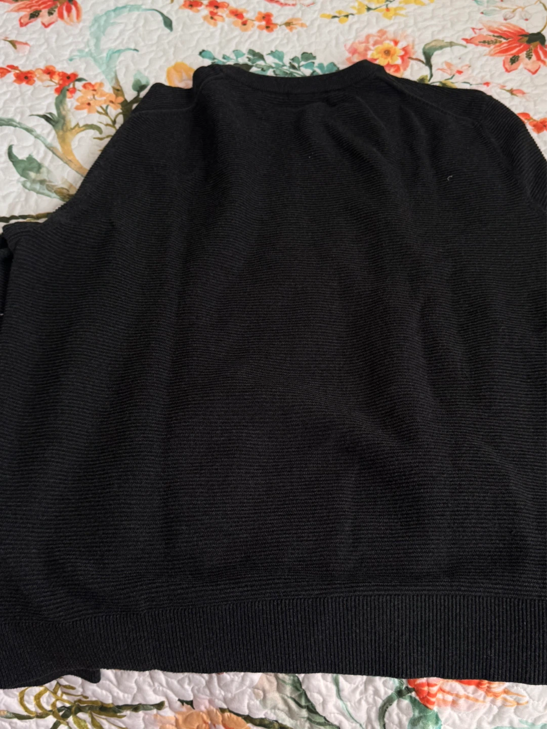 Bench. Black Crewneck Sweater - Size L