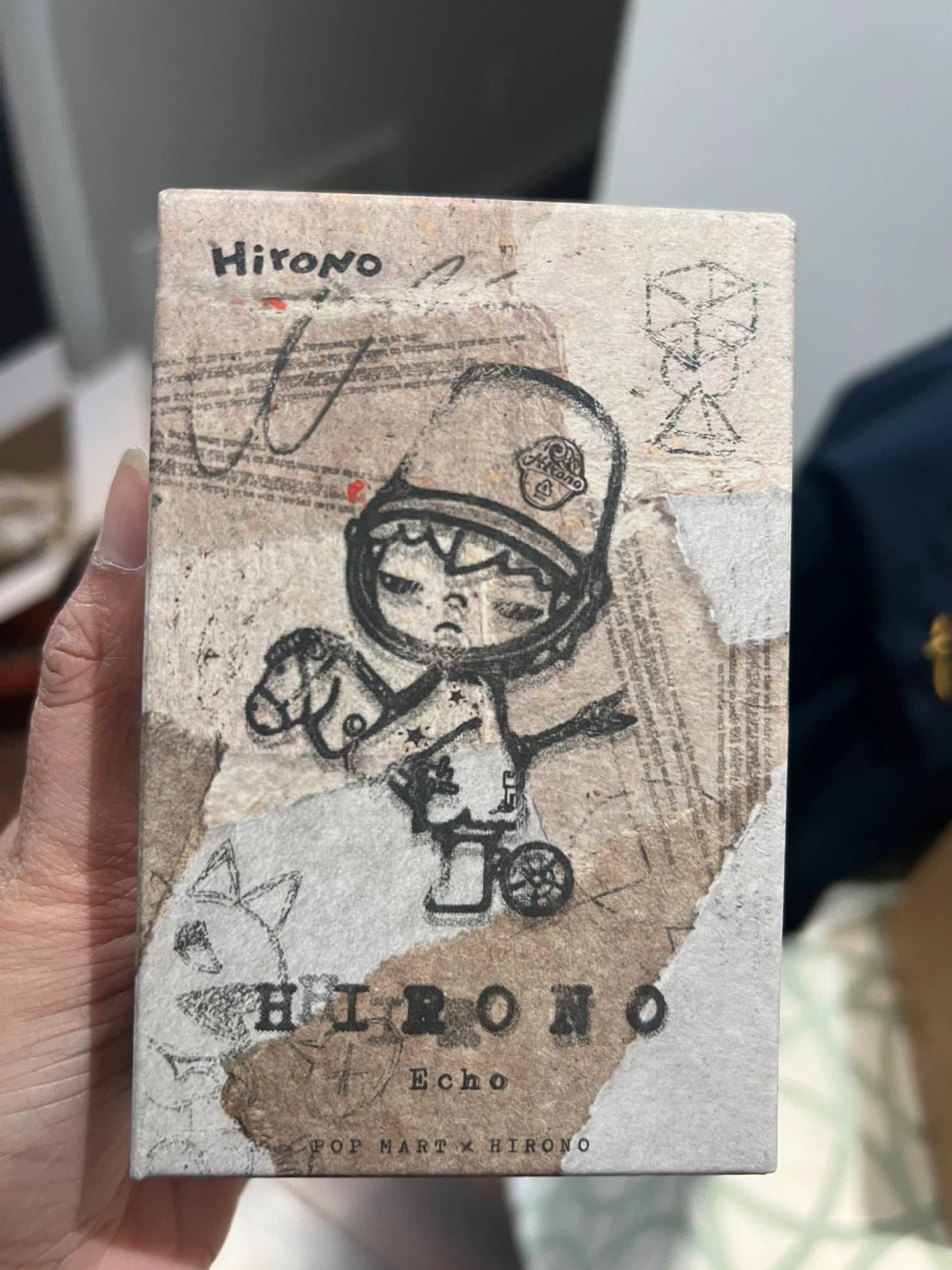 POP MART Hirono Echo Series Figure