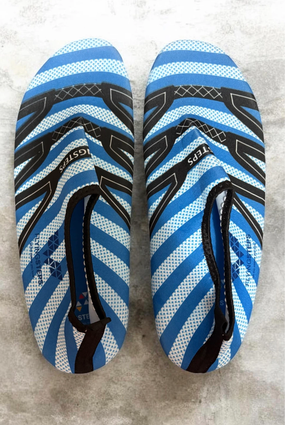Flying Steps Water Shoes Size 44-45 Blue Striped