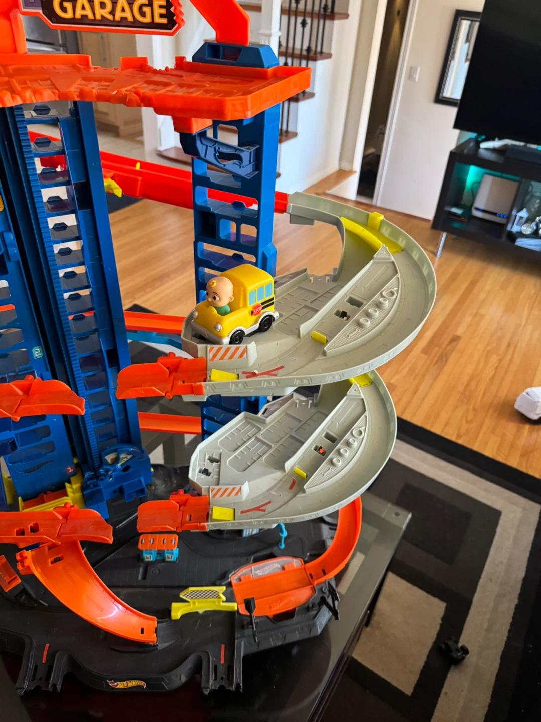 Hot Wheels Ultimate Garage Playset - photo 5