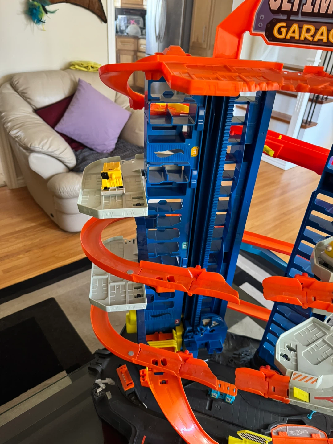 Hot Wheels Ultimate Garage Playset - photo 4