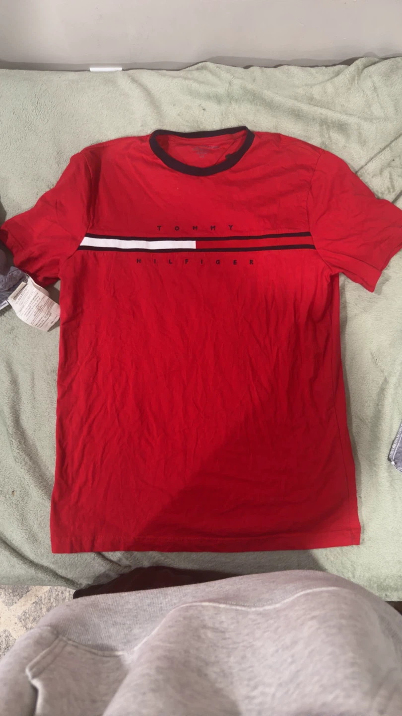 Tommy Hilfiger Red T-Shirt