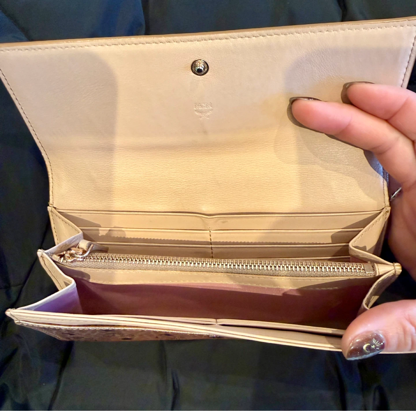 MCM Visetos Long Wallet Rose Gold - photo 2