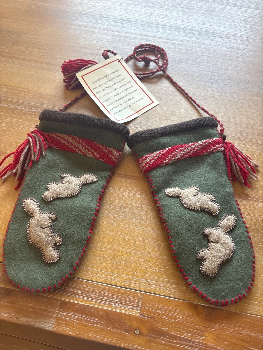 Handcrafted Wool Mittens - photo 2