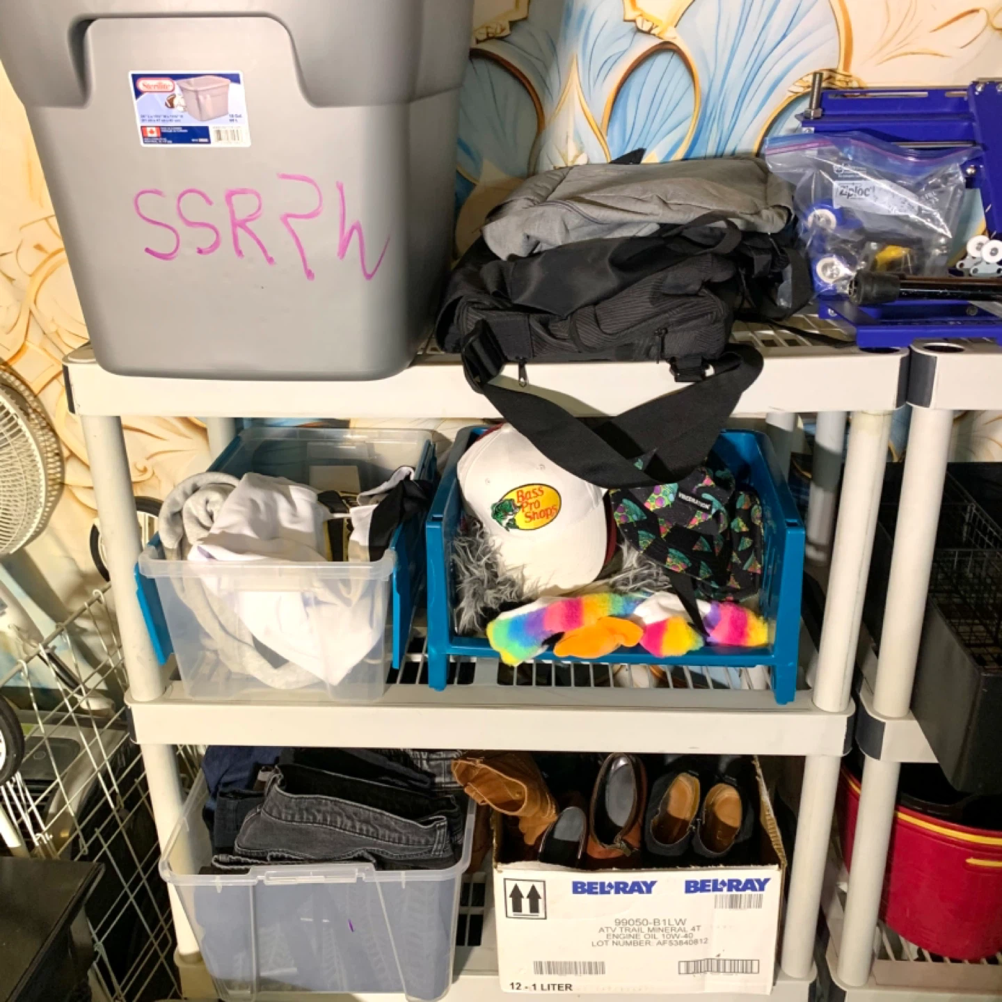 Everyday Garage Sale Yard Sale Basement Sale (100+ Items) - photo 4